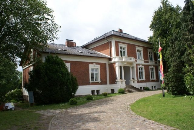 Groß Siemen Manor