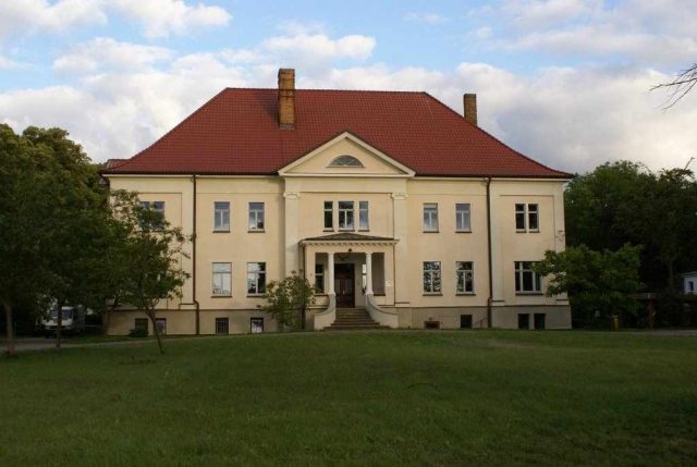 Groß Stove Manor