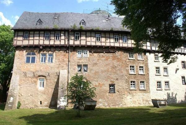 Großfurra Castle
