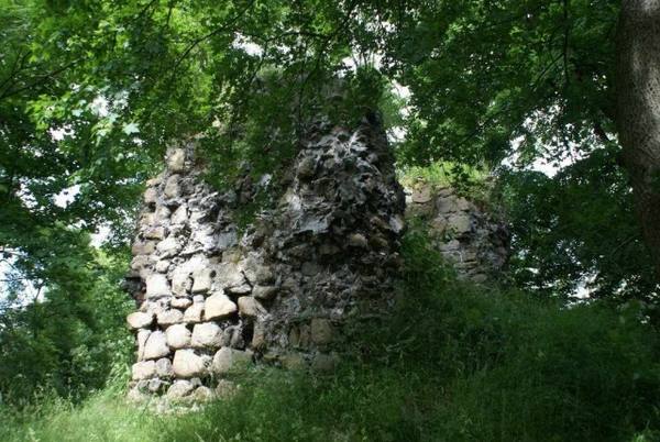 Burgruine Heinrichsberg