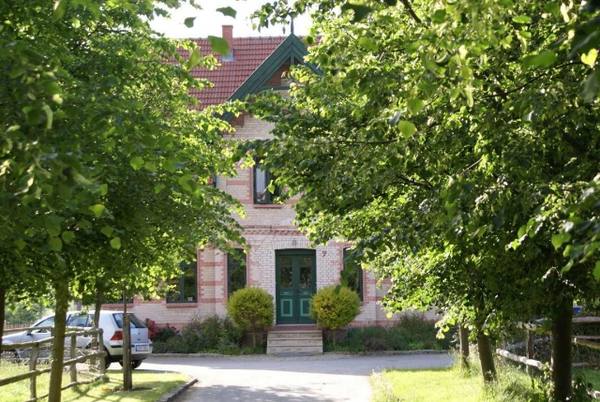 Klein Grenz Manor