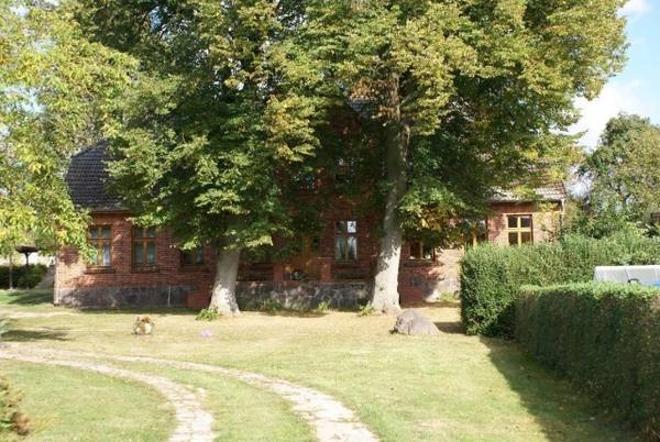 Krembz Manor