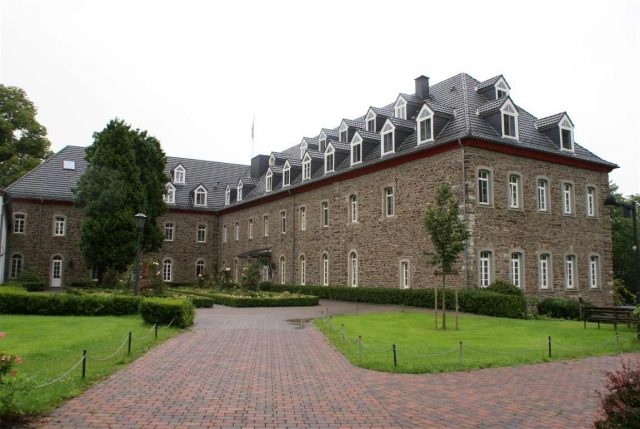 Schloss Merten