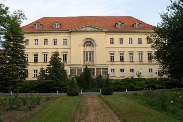 Neindorf Castle