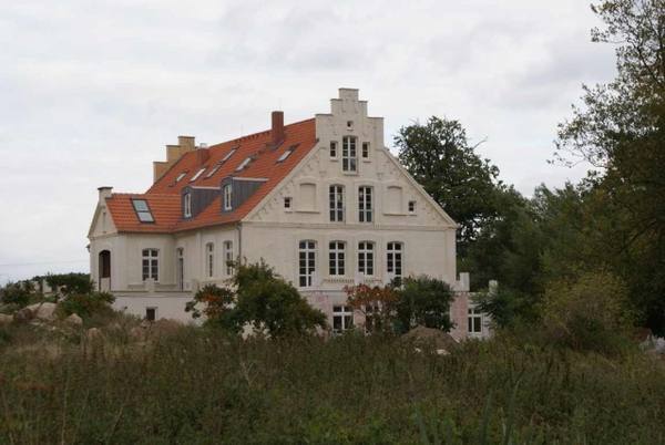 Gutshaus Parin