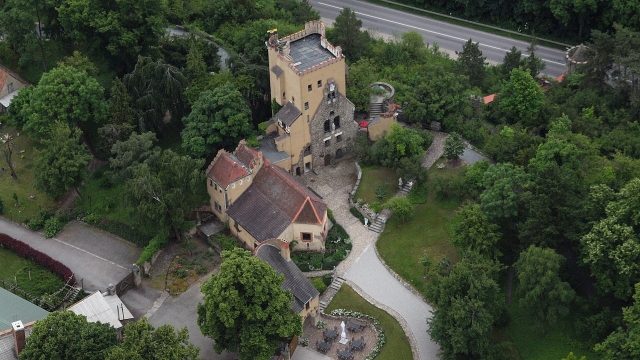 Roseburg Castle