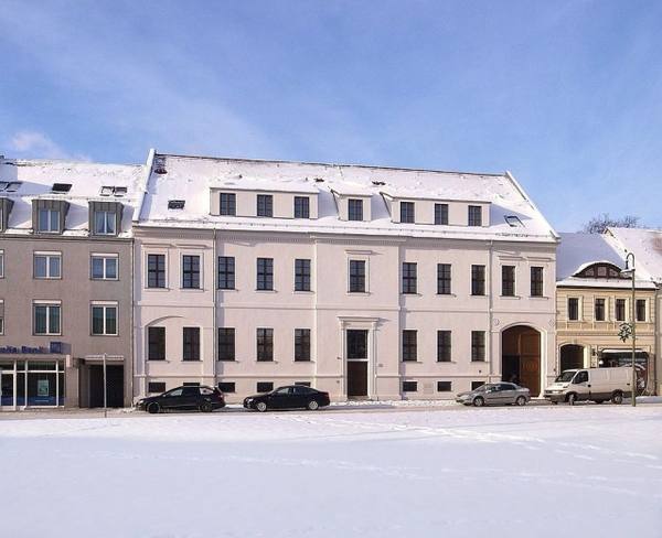 Palais Bose