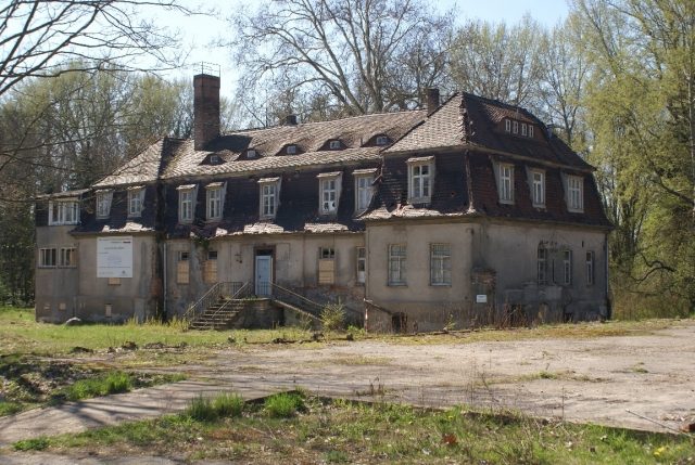 Sagisdorf Manor
