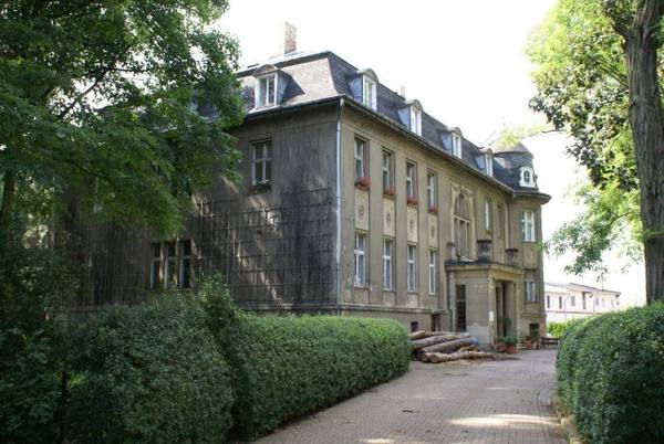 Siegelsdorf Manor