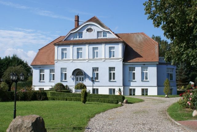 Manor Wangern