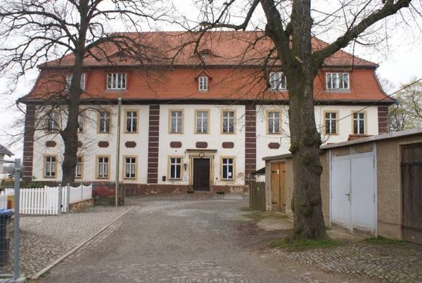 Wolfersdorf Manor