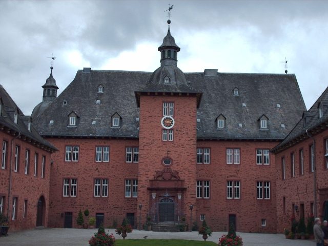 Adolfsburg Castle