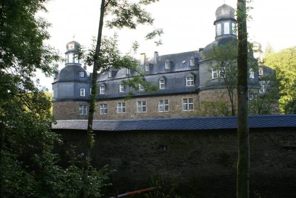 Crottorf Castle