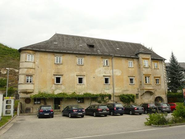 Förthof Manor