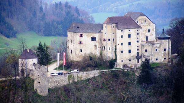 Plankenstein Castle