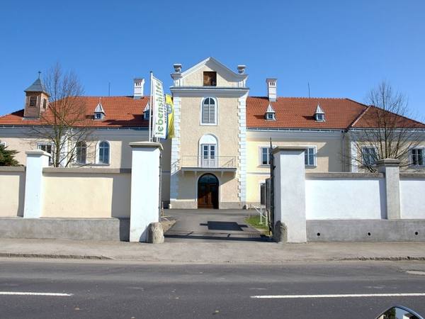 Castle Neudenburg