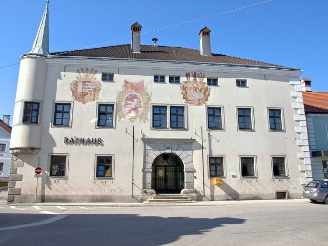 Neumarkt Castle