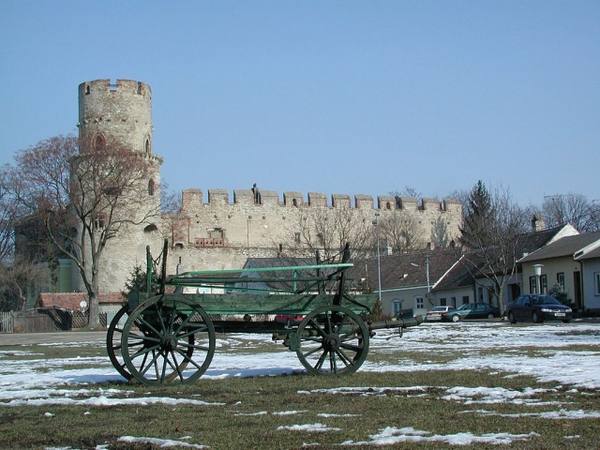 Laa Castle