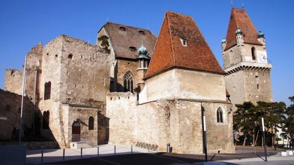 Perchtoldsdorf Castle