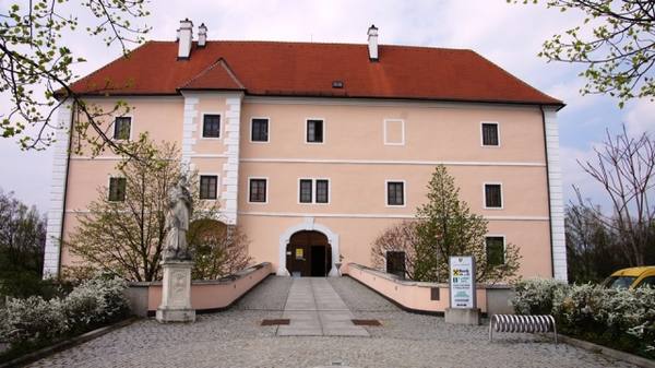 Vösendorf Castle