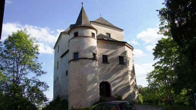 Wildegg Castle