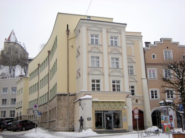 Palais Burghausen