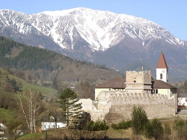 Puchberg Castle