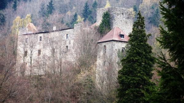 Weißenburg Castle