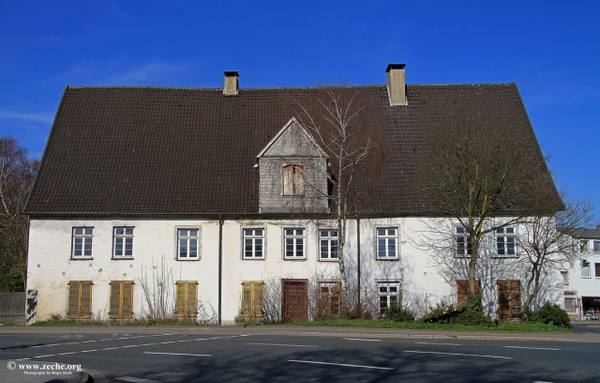 Schoppe Manor