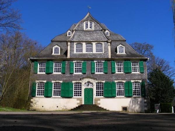 Harkorten Manor