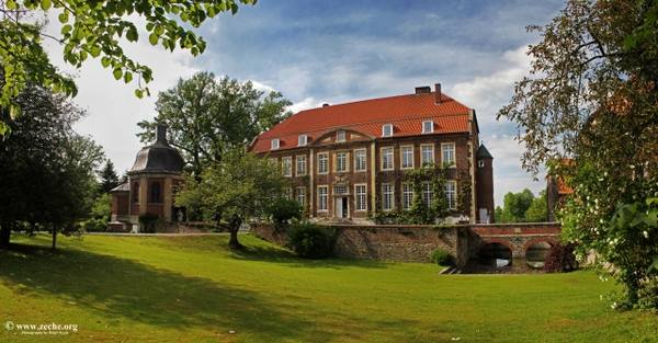 Wilkinghege Castle