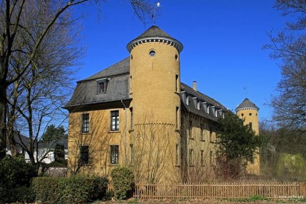 Horneburg Castle