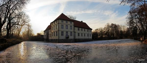 Strünkede Castle