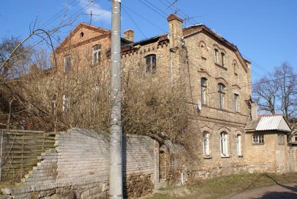 Naundorf Manor