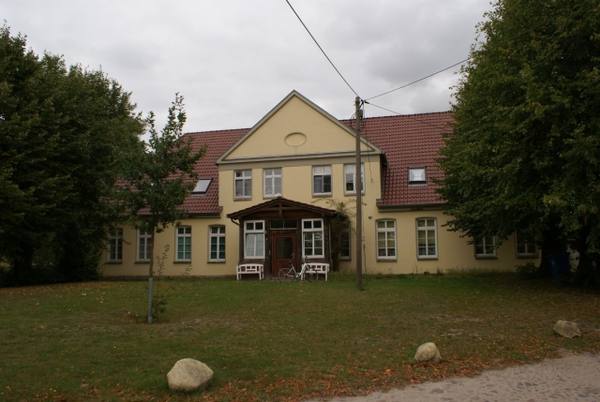 Hilgendorf Manor