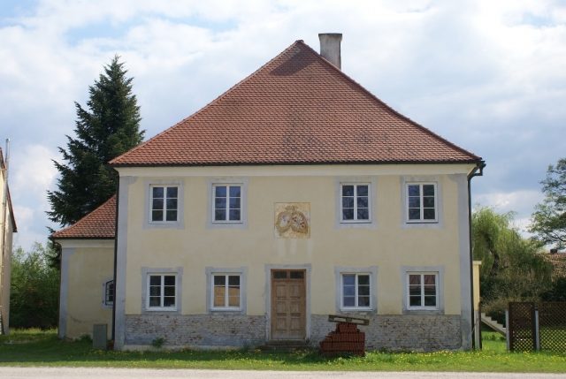 Schenkenau Manor
