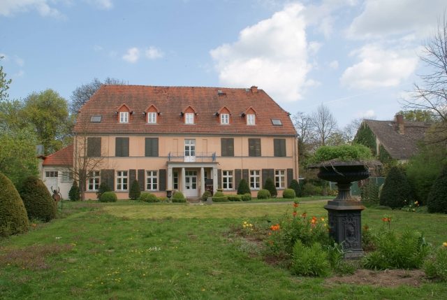 Klein Kienitz Manor