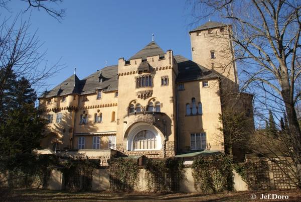 Hakeburg Castle