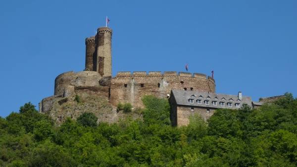 Ehrenburg Castle
