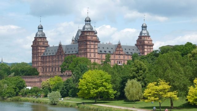 Johannisburg Castle