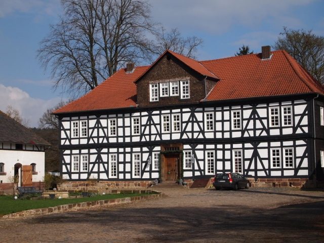 Unterhof Manor