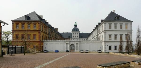 Schloss Neu-Augustusburg