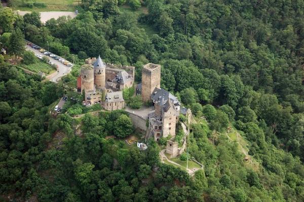 Schönburg Castle