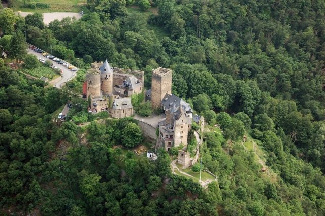 Schönburg Castle