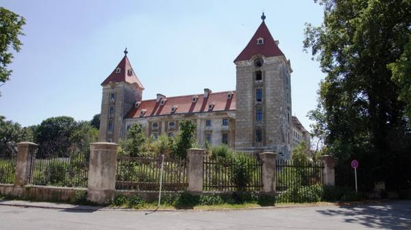 Ebenfurth Castle