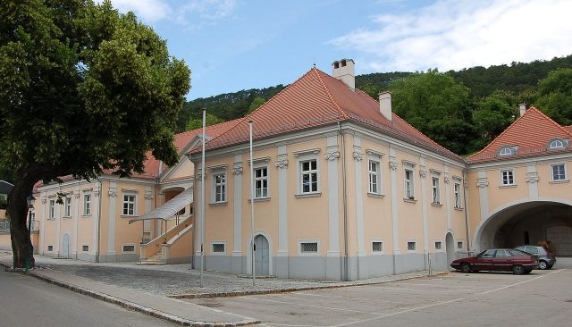 Wöllersdorf Castle