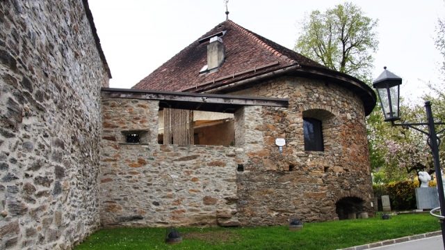 Sankt Veit an der Glan Town Fortification