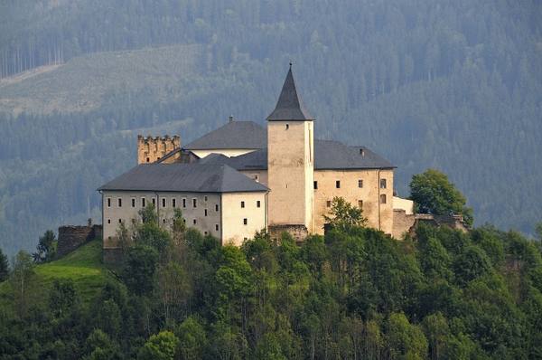 Straßburg Castle