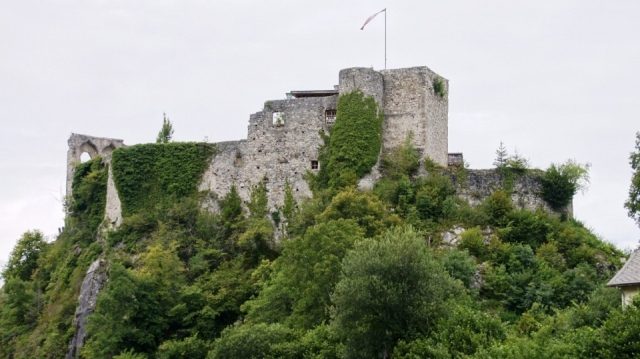 Finkenstein Castle