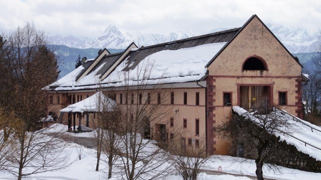 Wasserleonburg Castle